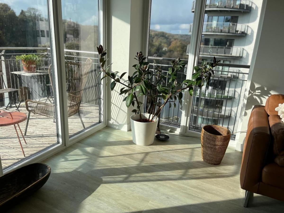 Stunning Waterfront Apartment Close To Cardiff Bay And Penarth With Parking Eksteriør bilde